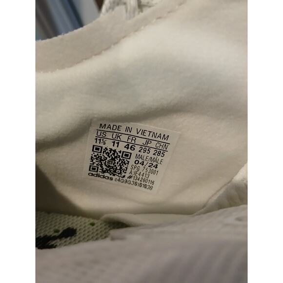 New Men's 11.5 Adidas Adizero Electric Speed Juice Football Cleats, White Siver - Picture 8 of 9